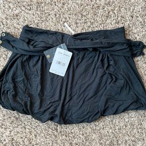 New with Tags Free People Black Mini Bubble Skirt - Size Small